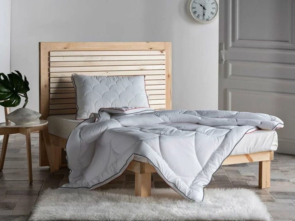 Plapumă pufoasă de iarnă B-sleep