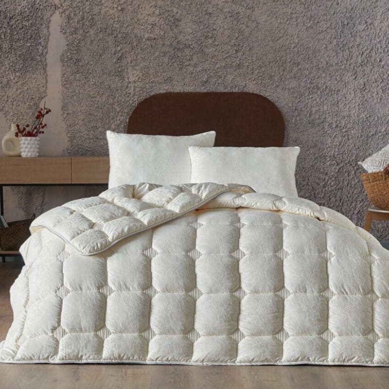 Plapumă pufoasă de iarnă B-sleep