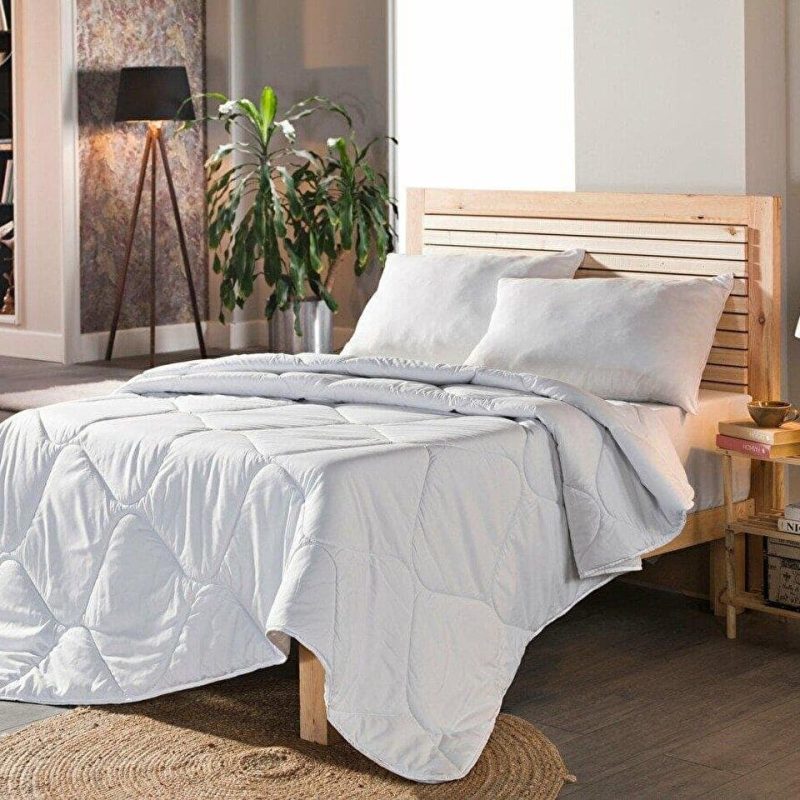 Plapumă pufoasă de iarnă B-sleep