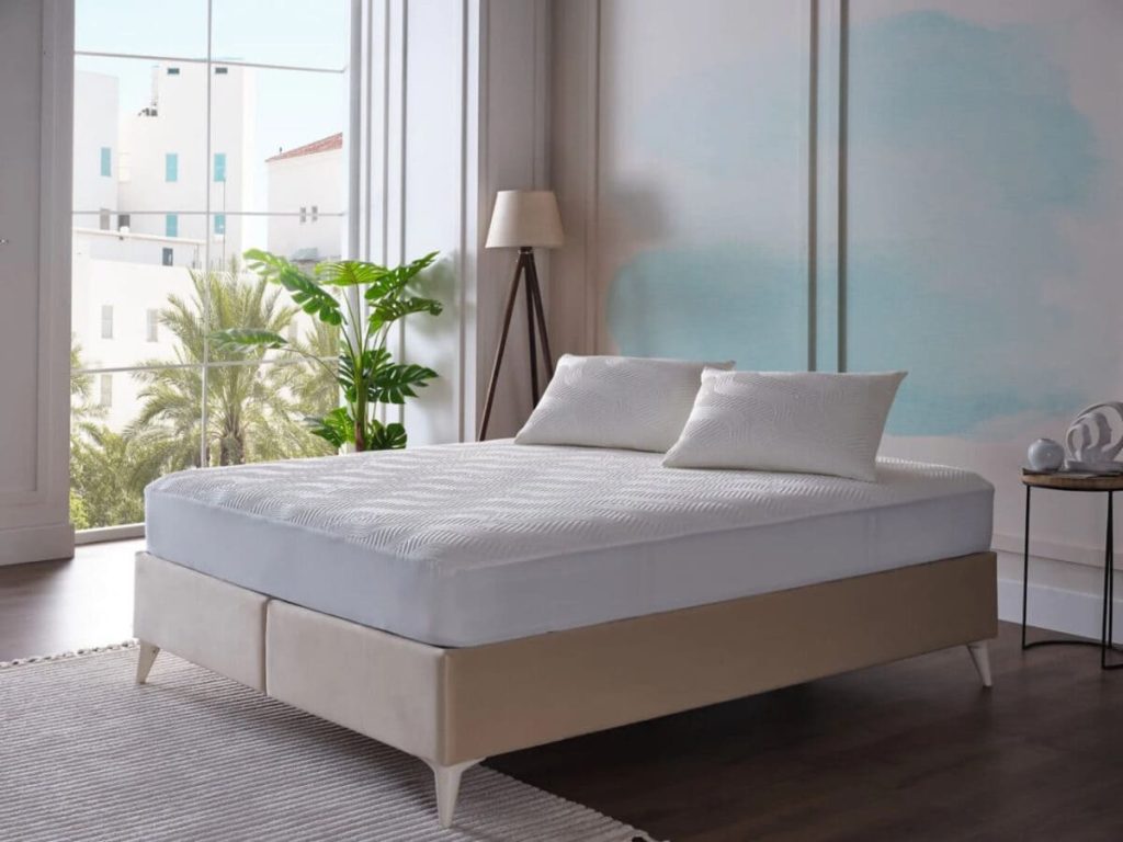 Husă impermeabilă saltea B-sleep | Protecție antiacarieni și anti-lichide cu elastic pentru saltea.