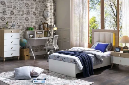 Pat pentru tineret Intro in decor modern cu tablie tapitata segmentata si sistem de iluminare integrat